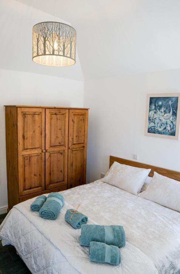 The Annex, Tregoddick Barn Apartment Penzance Ngoại thất bức ảnh